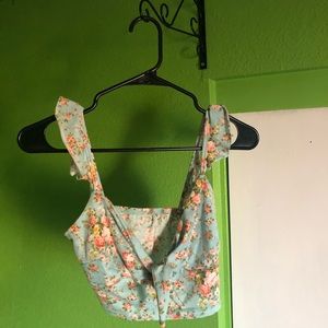 vintage flowers crop top
